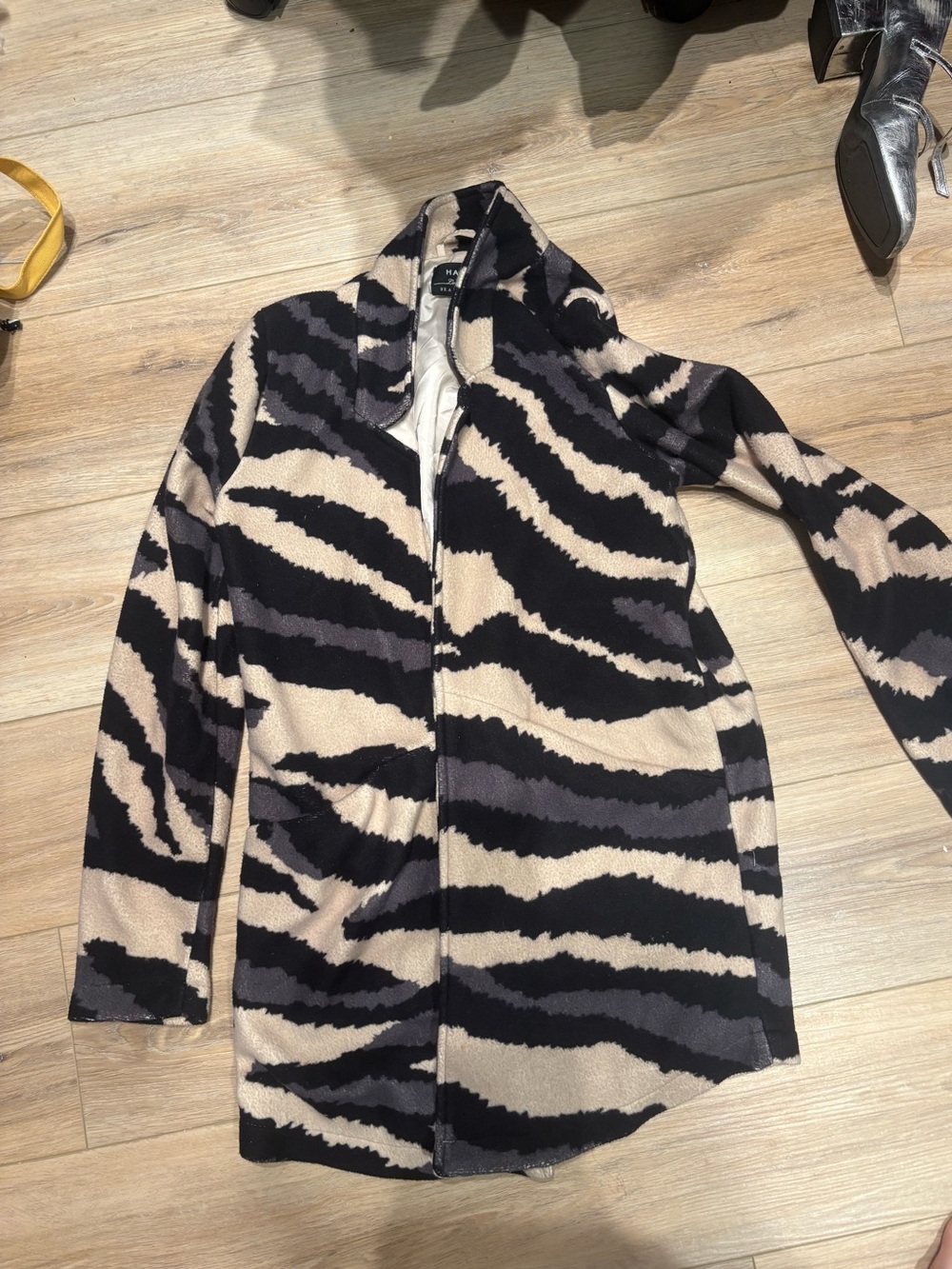 Zebra-Print Long Cardigan in Beige and Black